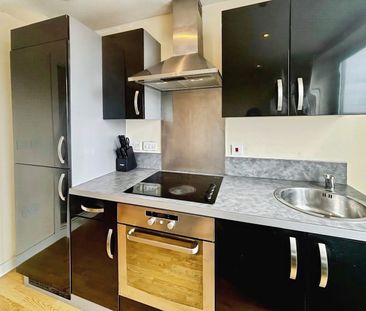 1 bedroom apartment to rent - Photo 2
