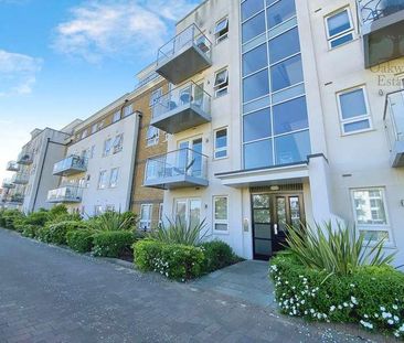 Heron Way, Maidenhead, SL6 - Photo 2