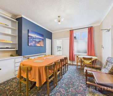 6 bedroom House To Let Total Size: 1938 SQ FT - Photo 5