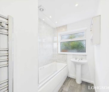 St Andrews Close, Holme Hale - Photo 4