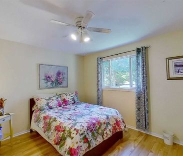 For Lease - 30 Goldring Drive Unit# MAIN, Whitby, Ontario - Photo 3