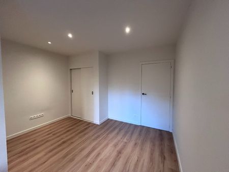 Instapklaar glv-appartement in Hasselt met 2 slaapkamers. - Photo 3