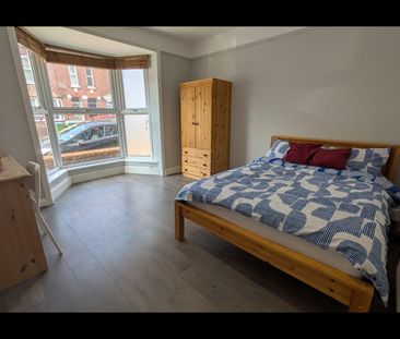 Room in a Shared House, Milton Road, SO15 - Photo 6