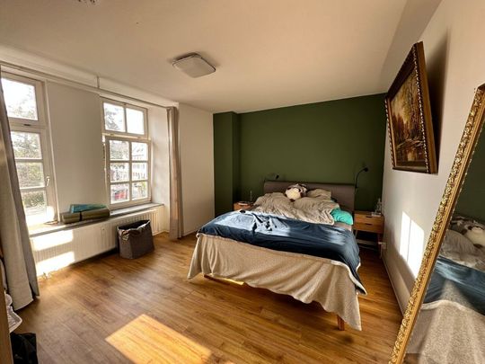 Große 3-Zimmer-Wohnung für Altstadtliebhaber - direkt am Hirschgarten - Foto 1