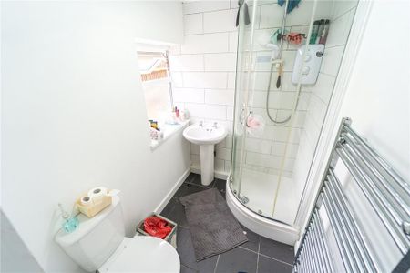 3 bedroom house to rent - Photo 3