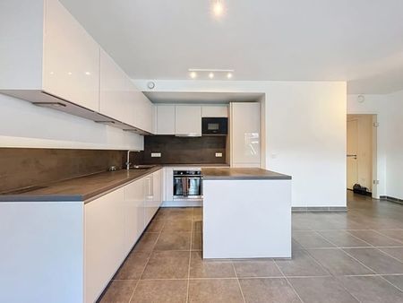 Appartement te huur - Foto 4