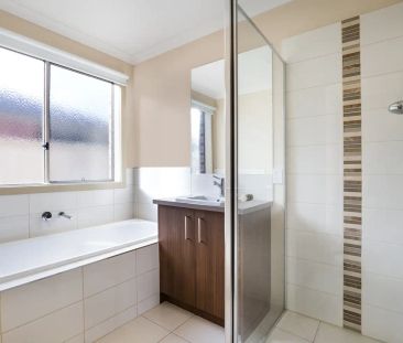 “Splendid Single Storey Home” - Photo 5