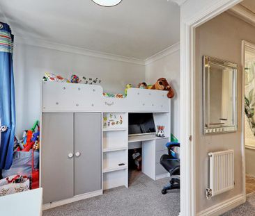 2 bedroom terraced house to rent - Photo 4