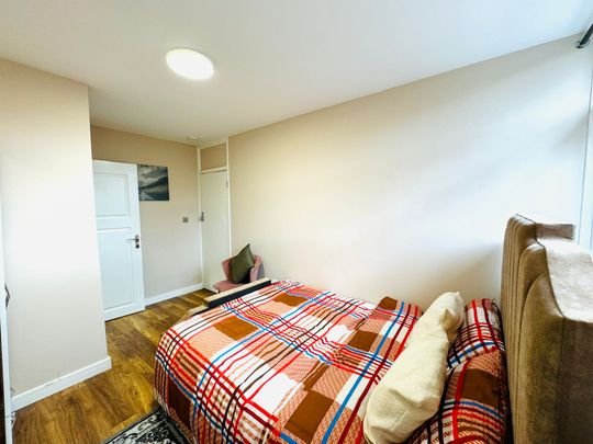 RM5 Carmen Street | Poplar | London | E14 6NW - Photo 1