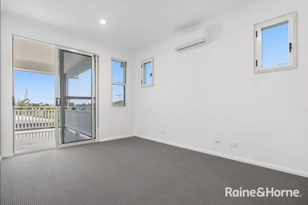 FAMILY HOME IN CENTRAL LOCATION - BREAK LEASE - RENT WILL INCREASE TO $940.00 FROM 28.3.2026 - Photo 4