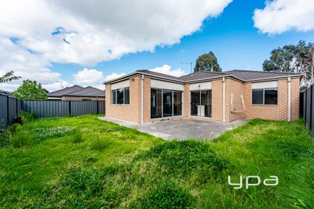 74 Thorseby Circuit, Craigieburn - Photo 4