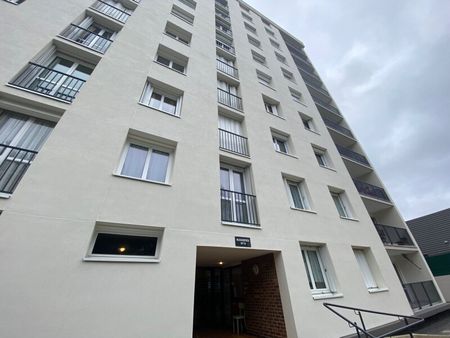 Location Appartement 2 pièces 35m² ORLEANS 45000 - Photo 4