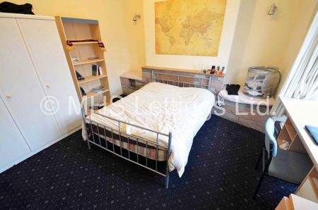 6 Bedroom Mid Terraced House for rent in Ebor Place - Photo 3