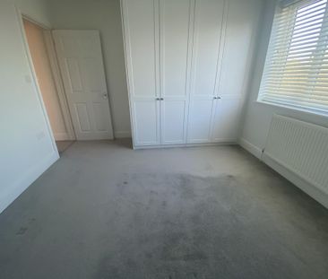 2 bedroom detached house to rent - Photo 4