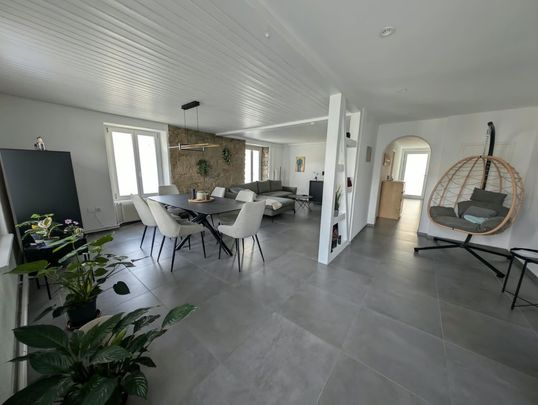 3.5 Zimmer, 90 m², 1. Stock - Photo 1
