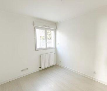 Location Appartement 2 pièces 45m² EVIAN LES BAINS 74500 - Photo 2