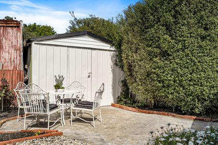 Heritage c.1840 Whaler’s cottage - Photo 2