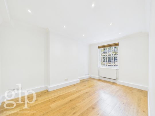 2 Bedroom Apartment, Store Street, Bloomsbury, WC1E - Photo 1