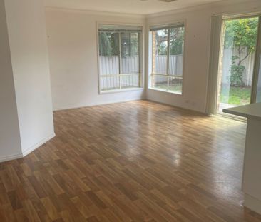 Large Family Home - Photo 3