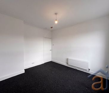To Let – King Street, Southport – Town Centre Location - Photo 2