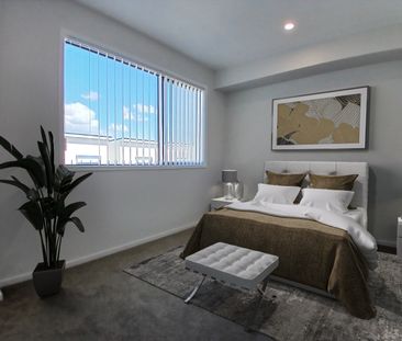 3 Bdrms/ 2 FULL bthms with GARAGE in Mangere Bridge! - Photo 4