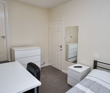 112 Paget Street - Photo 6