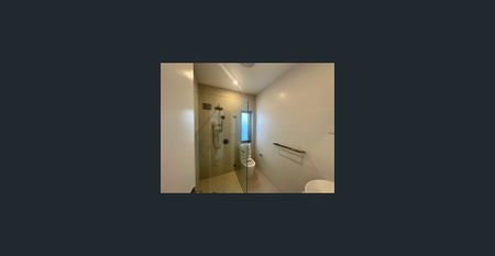 Modern 3-Bedroom House in Campsie - Photo 4