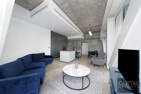 Manhattan Loft Gardens, 20 International Way, London - Photo 4