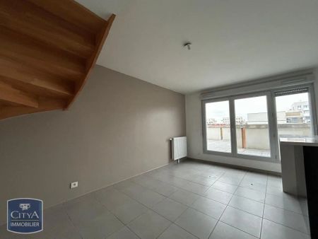 Appartement à louer 2 pièces 46.88m² - Photo 2