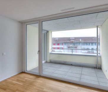 2.5 Zimmer, 74 m², 2. Stock - Photo 3