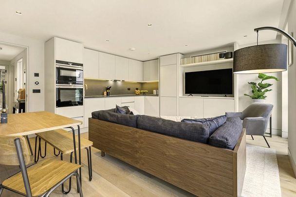 2 bedroom serviced apartment to rent - Photo 1