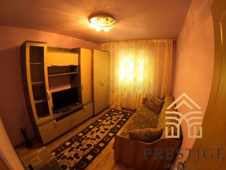 Apartament cu 3 camere de inchiriat in zona Rogerius, Oradea - Fotografie 2
