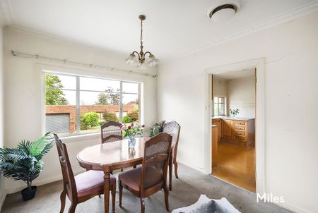 118 Waiora Road, Rosanna - Photo 3