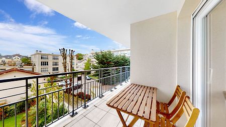 Location appartement 4 pièces, 82.15m², Le Plessis-Robinson - Photo 3