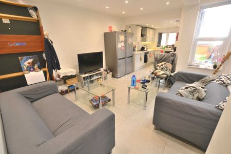 Grange Ave, Reading - Photo 5