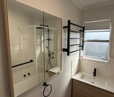 Freshly Renovated 3-Bedroom Home in Prime Location - Photo 5