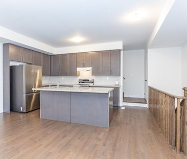 For Lease - 15 Gunton Street, Aurora, Ontario - Photo 3
