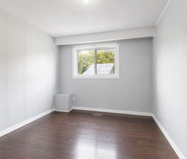 For Lease - 7872 Martin Grove Road, Vaughan, Ontario - Photo 2