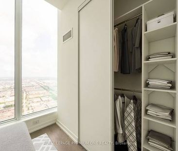 Jane And Hwy 7 Gorgeous Penthouse 2Bdrm Corner Unit Near Subway - Photo 3