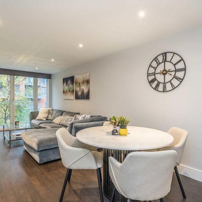 2 bedroom flat to rent - Photo 1