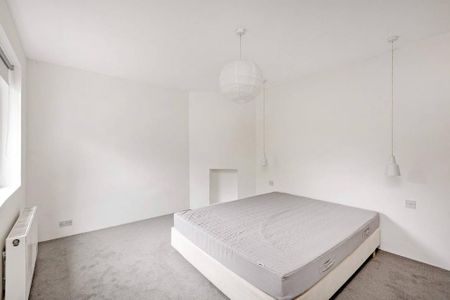 3 bedroom maisonette to rent - Photo 4