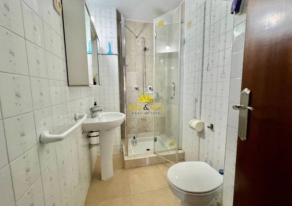 ​ FLAT FOR RENT ON THE FIRST LINE OF THE SEA IN TORREVIEJA - ALICANTE