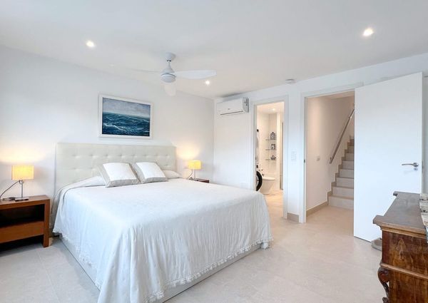 Carretera dArtà, 88, Port d'Alcúdia, Balearic Islands 07400