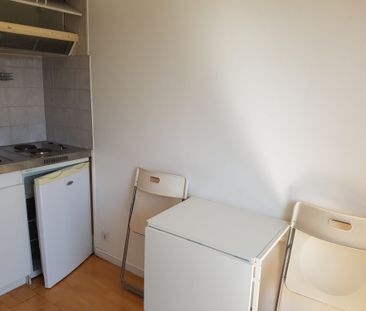 Reims Beau studio avec terasse - Photo 2