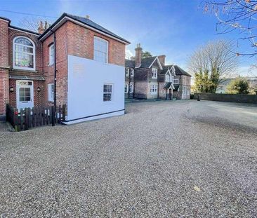 George Street, Hailsham, BN27 - Photo 3