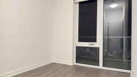 For Lease - 88 Queen Street Unit# 5206, Toronto, Ontario - Photo 2