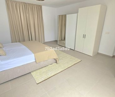 Detached Villa in Elviria - Photo 5