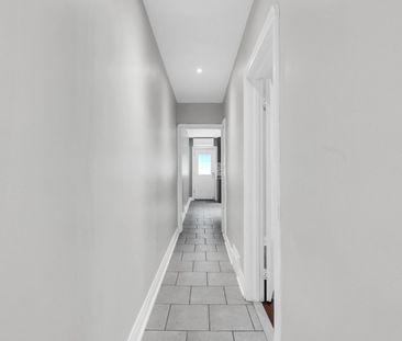 For Lease - 1898 Avenue Road Unit# A, Toronto, Ontario - Photo 2