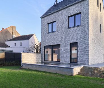 Woning te huur in Erps-Kwerps voor € 1.950 met 4 slaapkamers - Photo 1