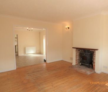 Church Road, Kessingland, Lowestoft, Suffolk. - Photo 2